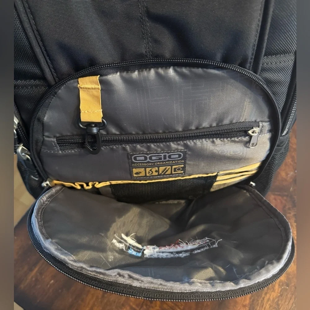 Ogio Bolt Airflow Laptop Backpack Padded Double Ripstop Black Large Multi Pocket